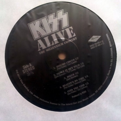 Kiss (Кисс): Alive – The Millennium Concert