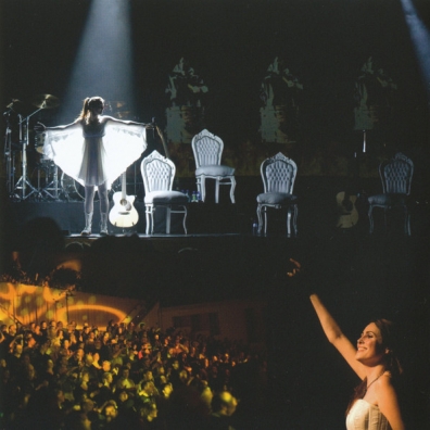 An Acoustic Night At The Theatre Within Temptation (Витхин Темптатион): An Acoustic Night At The Theatre