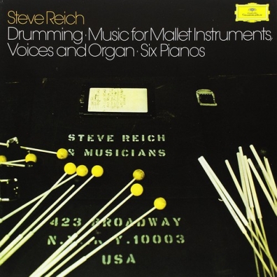 Drumming: Music For Mallet Instruments, Voices And Organ
Six Pianos Steve Reich (Стивен Райх): Drumming: Music For Mallet Instruments, Voices And Organ
Six Pianos