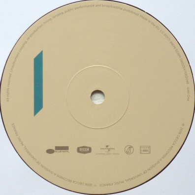 Man Made Object GoGo Penguin (Го Го Пингвин): Man Made Object
