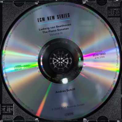 Beethoven/The Piano Sonatas Volume 3 Sonatas Opp. 49, 14 And 22 Beethoven/The Piano Sonatas Volume 3 Sonatas Opp. 49, 14 And 22