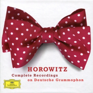 In Hamburg Vladimir Horowitz (Владимир Самойлович Горовиц): In Hamburg