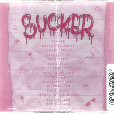 Sucker Charli XCX (Шарлотта Эмма Эйтчисо): Sucker