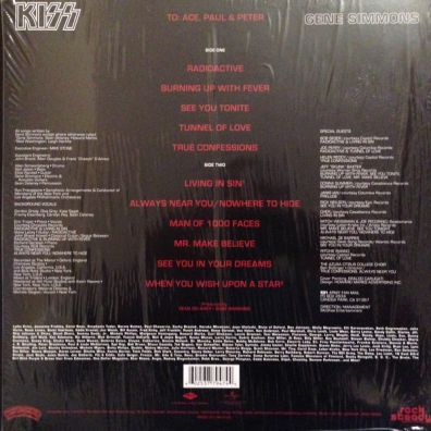 Kiss (Кисс): Gene Simmons