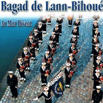 Bagad De Lann-Bihoue (Багад Де Ланн-Бихоуе): Ar Mor Divent