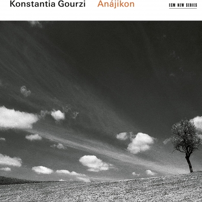 Konstantia Gourzi: Anájikon