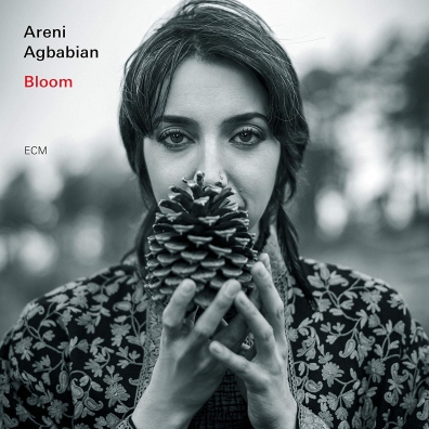 Areni Agbabian (Арени Агбабиан): Bloom